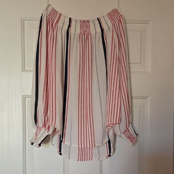 Express XSP Top Smock Neck Balloon Smocked Sleeves Y2K Work or Play Versatile GC - Picture 4 of 7